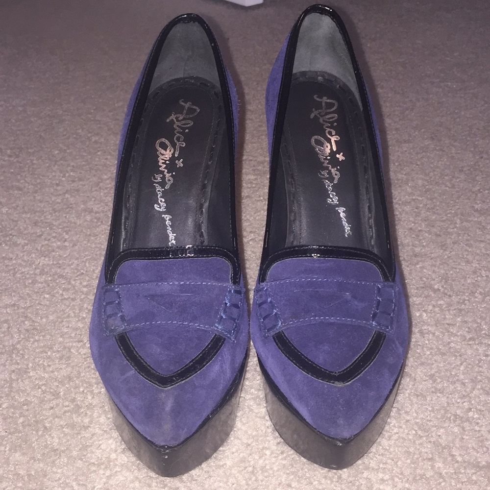ALICE + OLIVIA wedge